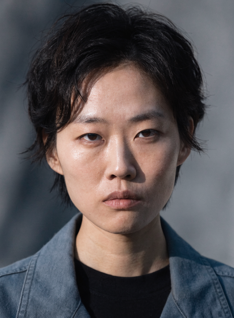 Screen Lead Portrait, East Asian Woman example preview